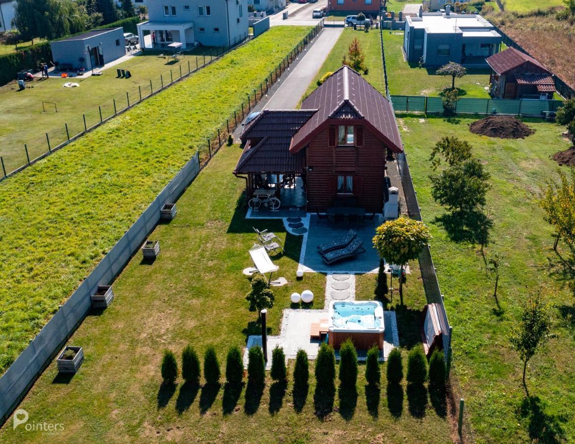54 Green Road Varazdin Kucan Marof Екстериор снимка