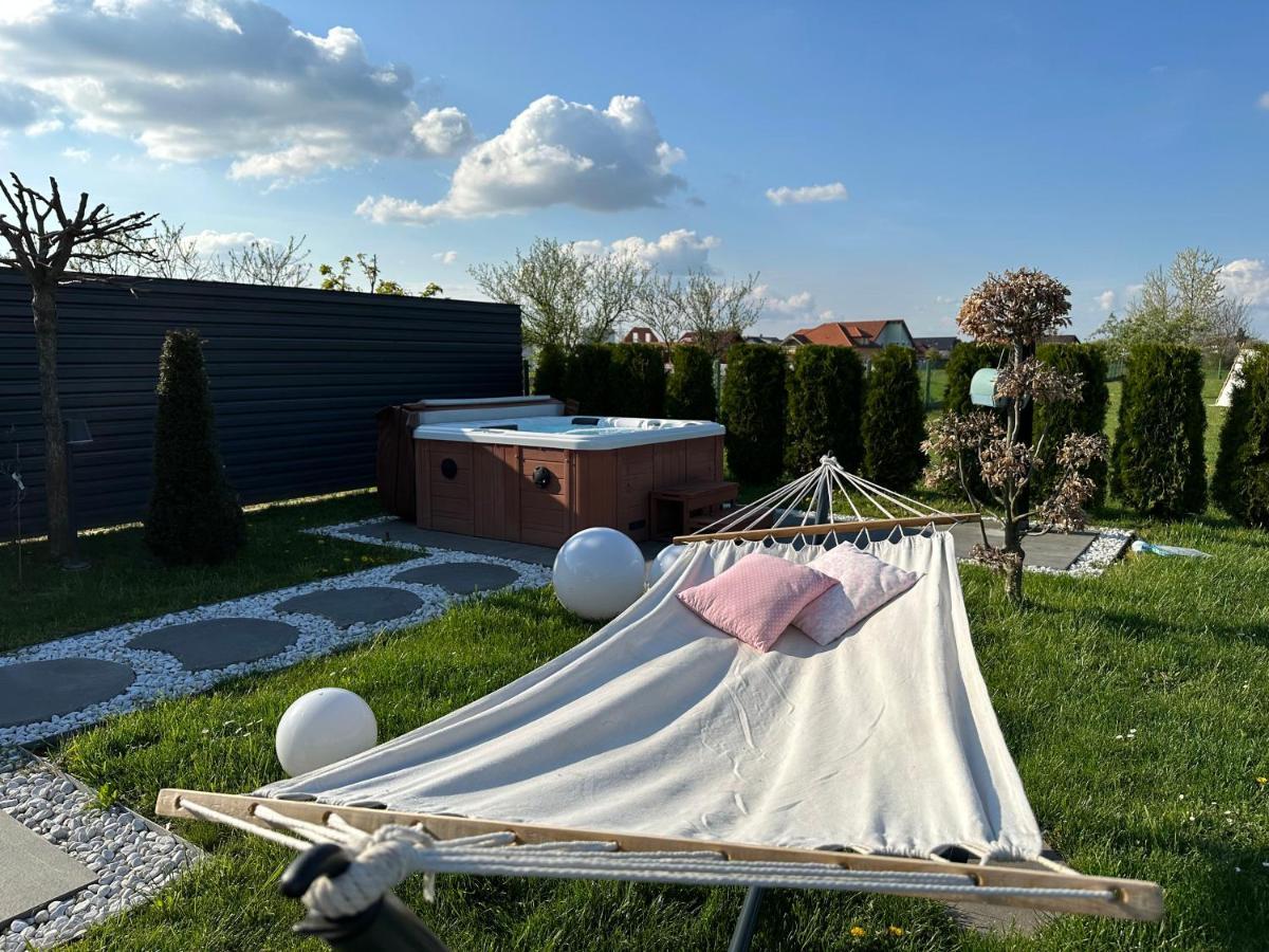 54 Green Road Varazdin Kucan Marof Екстериор снимка
