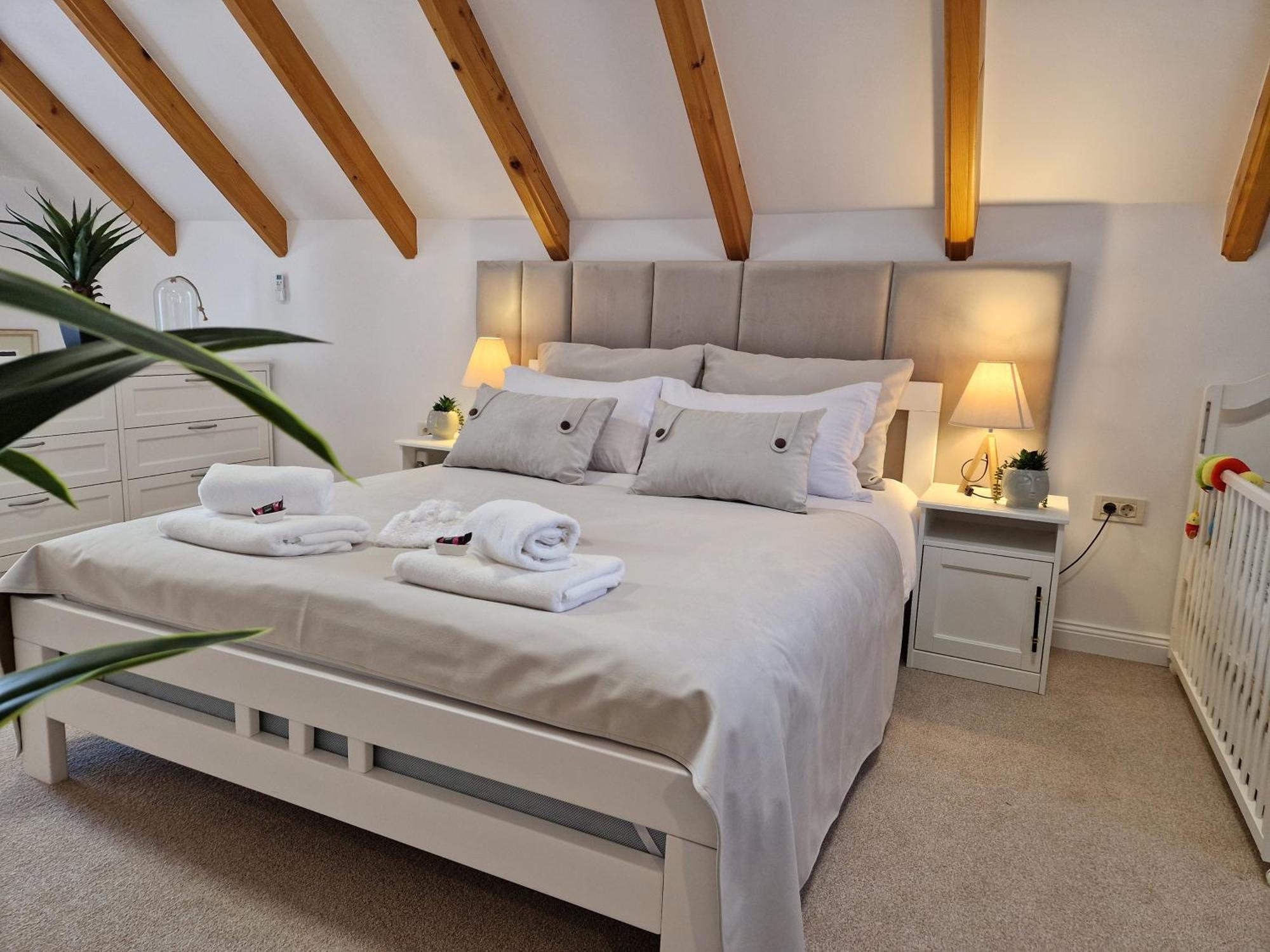 54 Green Road Varazdin Kucan Marof Екстериор снимка